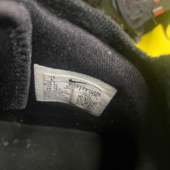 Nike Lebron James Sneakers BQ3177-006 - Picture 7 of 7